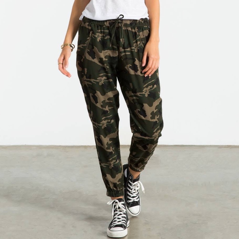 Camo pants